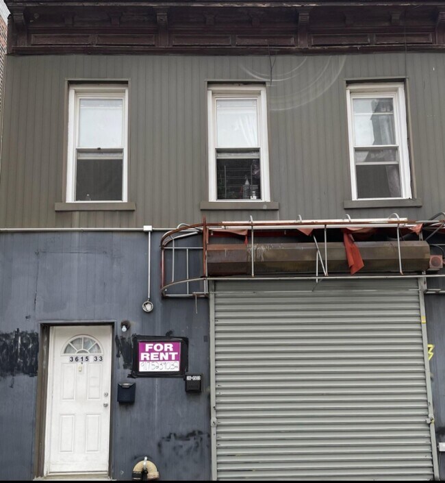 3615 33rd St, Astoria, NY 11106