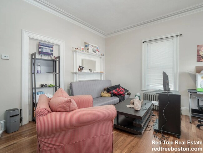 44 Cameron Ave unit 1, Somerville, MA 02144 - photo 5