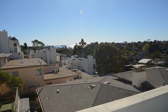 850 Haverford Ave unit 6, Pacific Palisades, CA 90272 - photo 4
