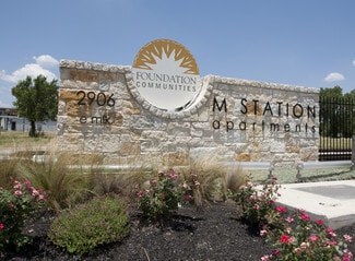 2906 E Martin Luther King jr Blvd, Austin, TX 78702