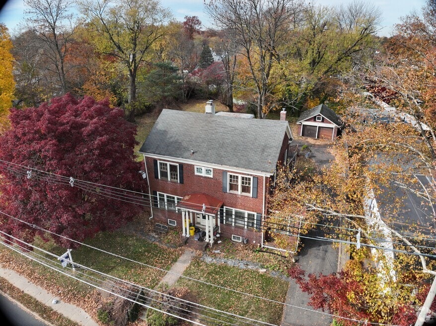 1419 Pennington Rd, Ewing, NJ 08618 - photo 2