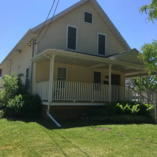 935 E Pacific St Unit Lower, Appleton, WI 54911
