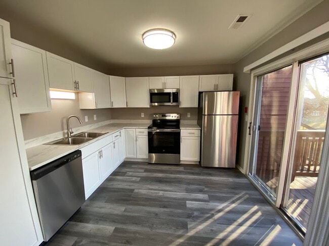 Geneva Meadows, Lake Geneva, WI 53147 - photo 3