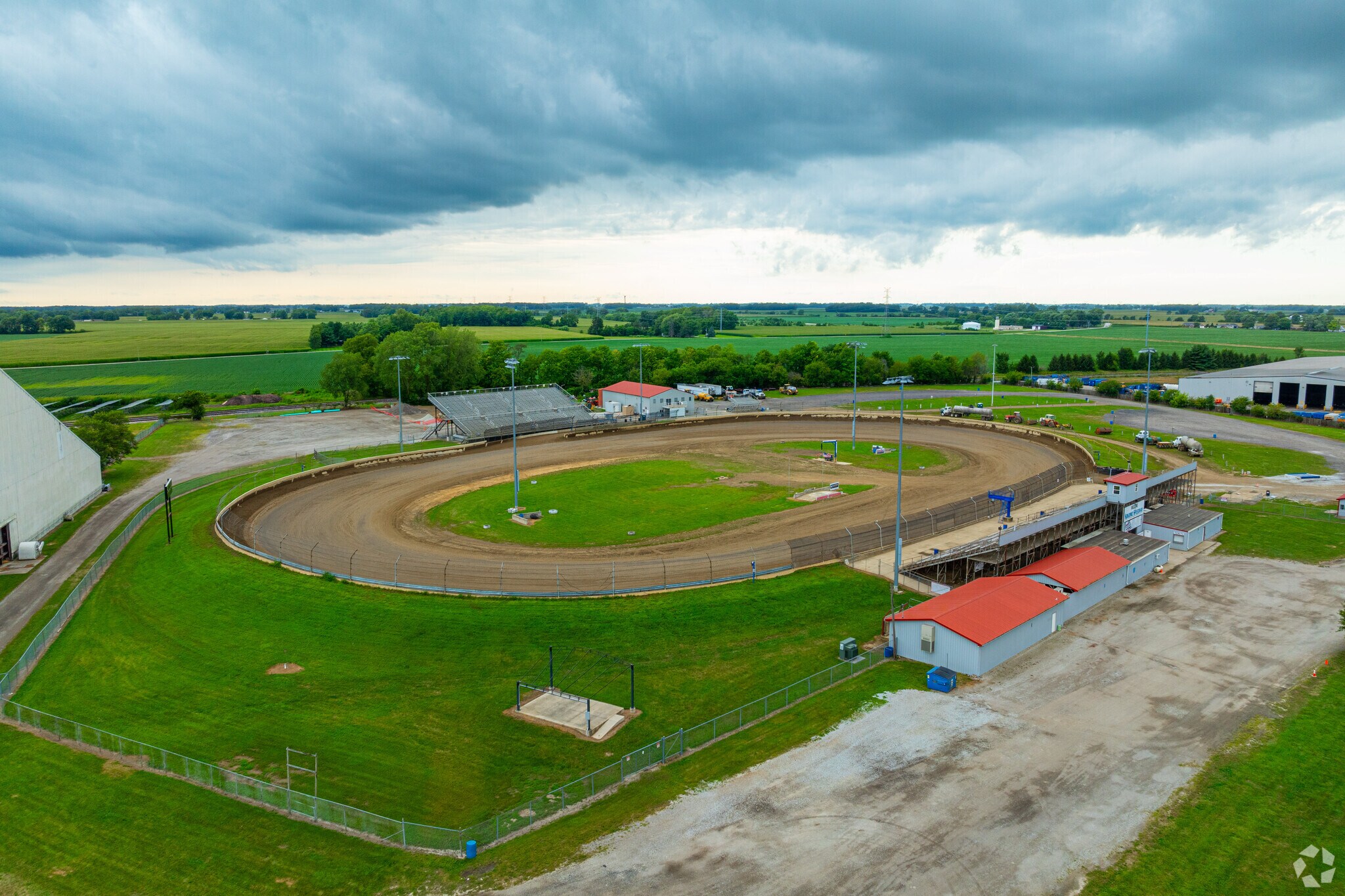 The Kokomo Speedway is just a stones throw away from Bon Air.