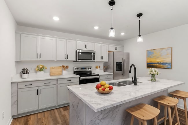 1151 Mountain Ridge Rd, Rural Hall, NC 27045 - photo 4