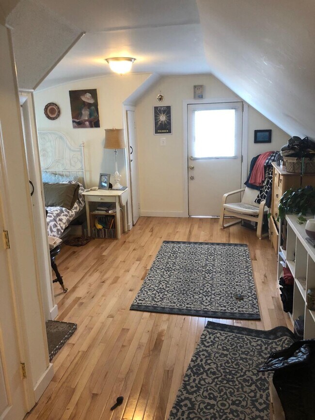 293 Beacon St unit 2, Somerville, MA 02143 - photo 6