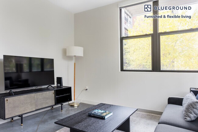 60 Brainerd Rd unit FL2-ID792, Allston, MA 02134 - photo 2