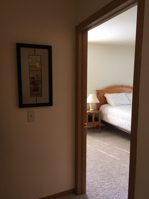 Morningside Orchard Apartments, Oconomowoc, WI 53066 - photo 5