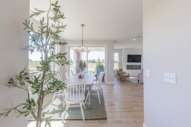 5701 Arcade Blvd unit 36664818, McCordsville, IN 46055 - photo 5