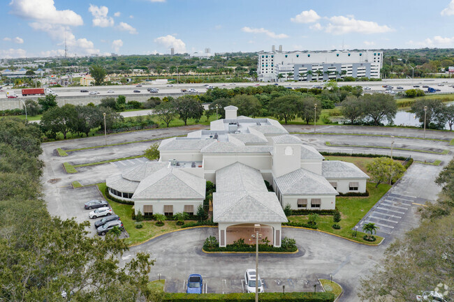 The Foundations School offers small class sizes.