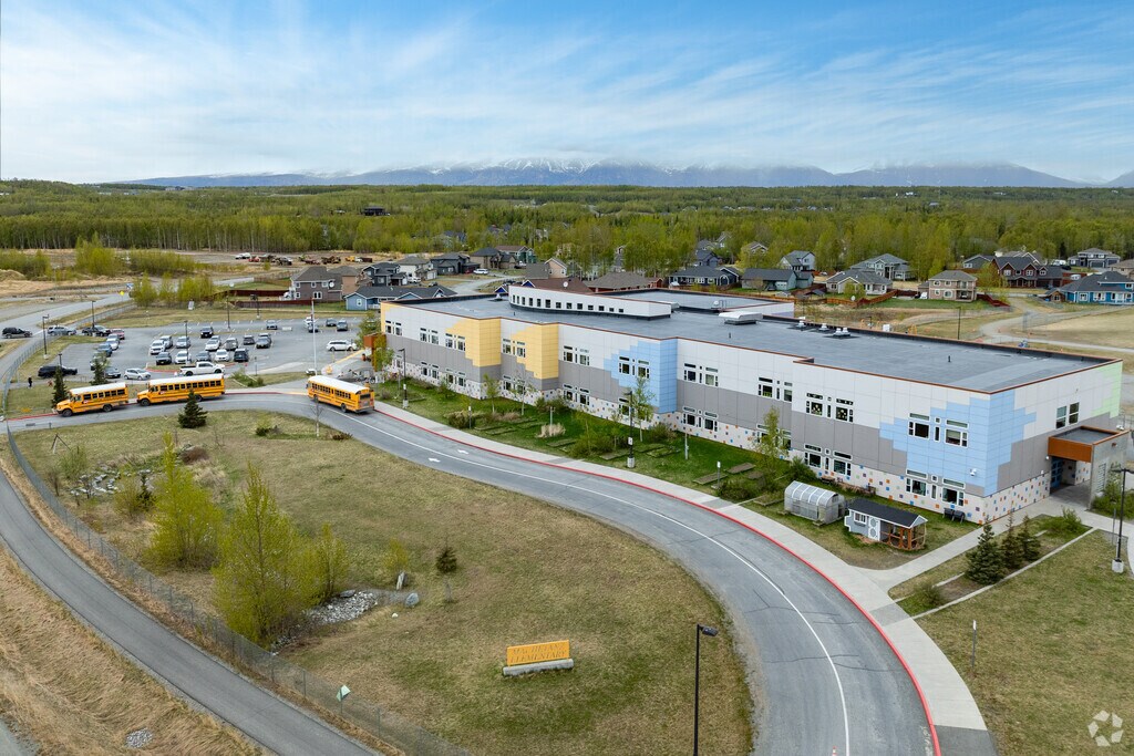 Machetanz Elementary School offers a sprawling campus for children to enjoy.