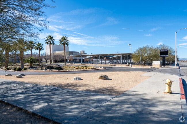 The student-teacher ratio at Eastside High School is 25:1.