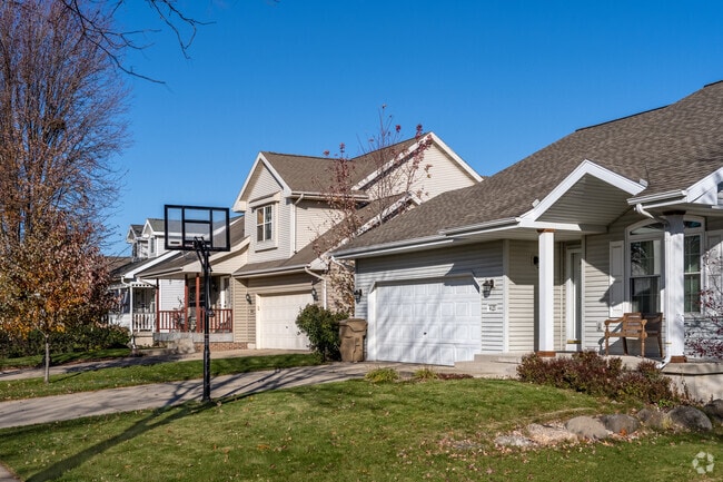 Greater Sandburg has newer homes in the $500k-and-up range.