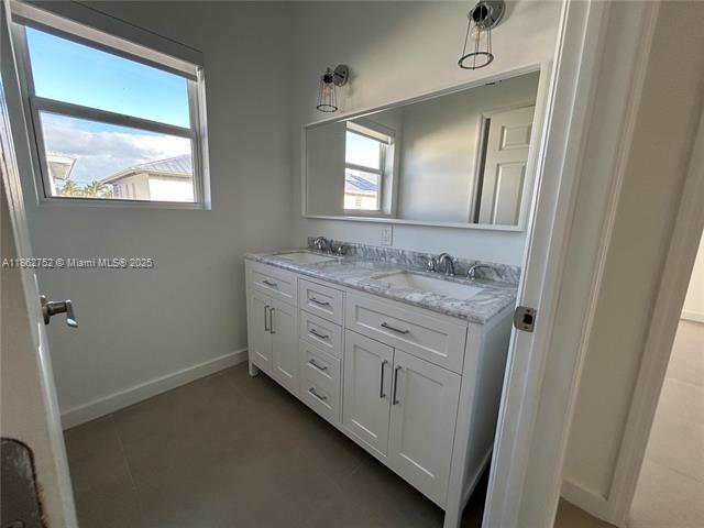 10521 SW 180th St, Miami, FL 33157 - photo 6