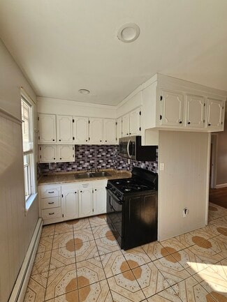 91 Berkshire St Unit 2, Providence, RI 02908