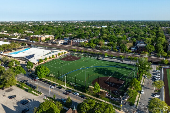 Ridgeland Common Recreation Complex in Oak Park features outdoor pools and ice arena.