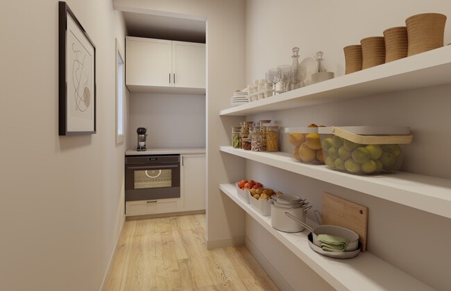 DH_Heston I_ELE I_PANTRY.jpg