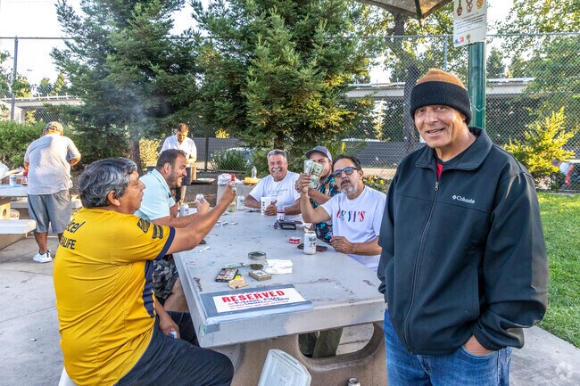 Farrelly Pond District's main park is Siempre Verde Park which is a gathering place for locals.