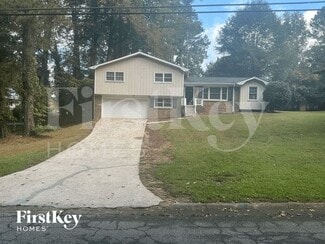5780 Christopher Ln, Lithonia, GA 30058