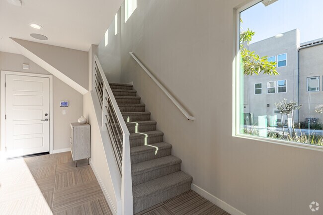 14006 Lemurine Way unit 36482780, San Diego, CA 92126 - photo 5