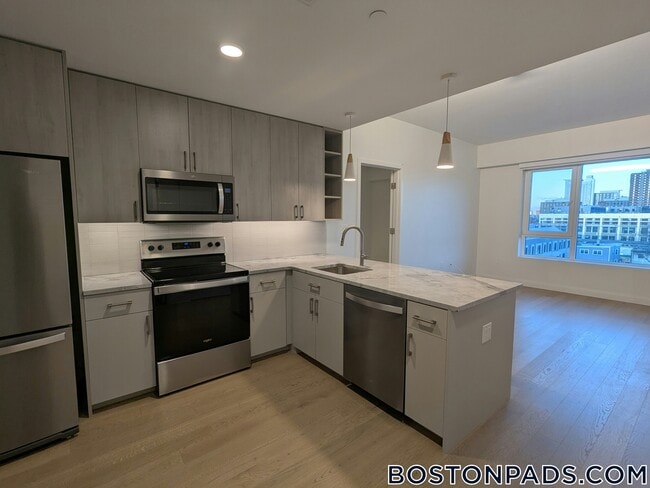 55 Brighton Ave unit 606, Allston, MA 02134 - photo 4
