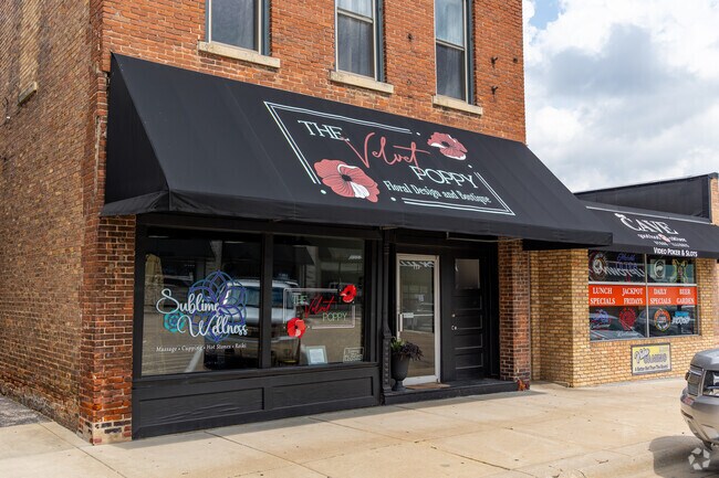 The Velvet Poppy, a local floral shop, is among Byron’s small business row.
