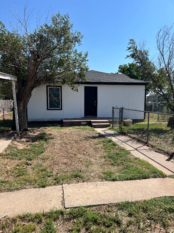 2409 S Williams St, Amarillo, TX 79103 - photo 1
