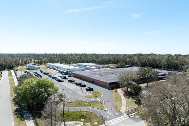 Woodward Avenue Elementary School is located in DeLand and is part of Volusia County schools.