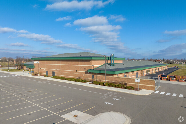 Front view of Beck Centennial Elementary School.