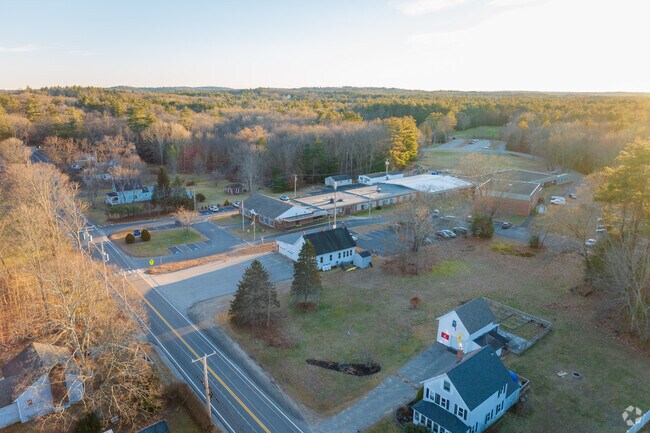 Memorial School provides a well-rounded education and promotes academic excellence.