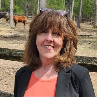 Lynn Hall-Perry