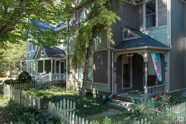 You can get a sense of charm as you observe the amazing homes in McPherson.