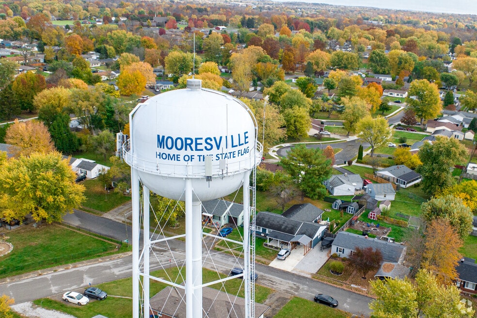 Neighborhood_Mooreville_526660_3-12-24_JSv4