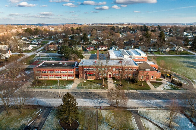 Cherry Road Elementaryis a highly rated, public school located in SYRACUSE, NY.