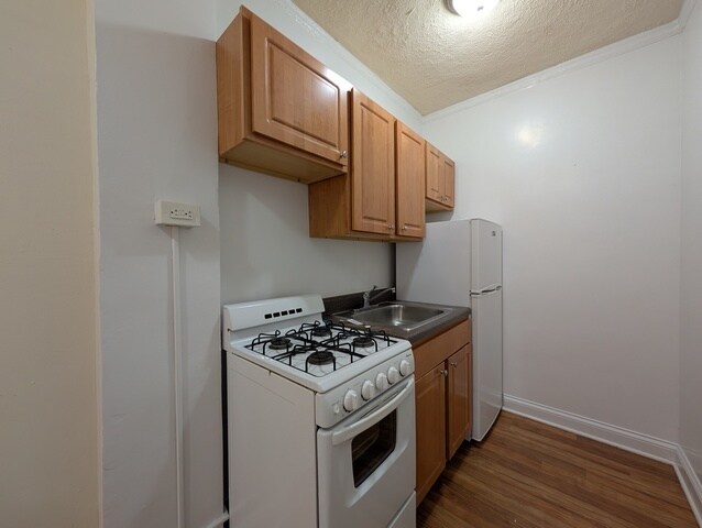 5425 N Kenmore Ave unit 304, Chicago, IL 60640 - photo 3