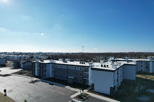 Nicholas Landing, Clarksville, IN 47129 - photo 3