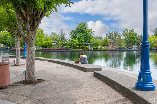 Relax by Tualatin Lake at the Commons on SW Tualatin-Sherwood Rd in Sherwood-Tualatin South.
