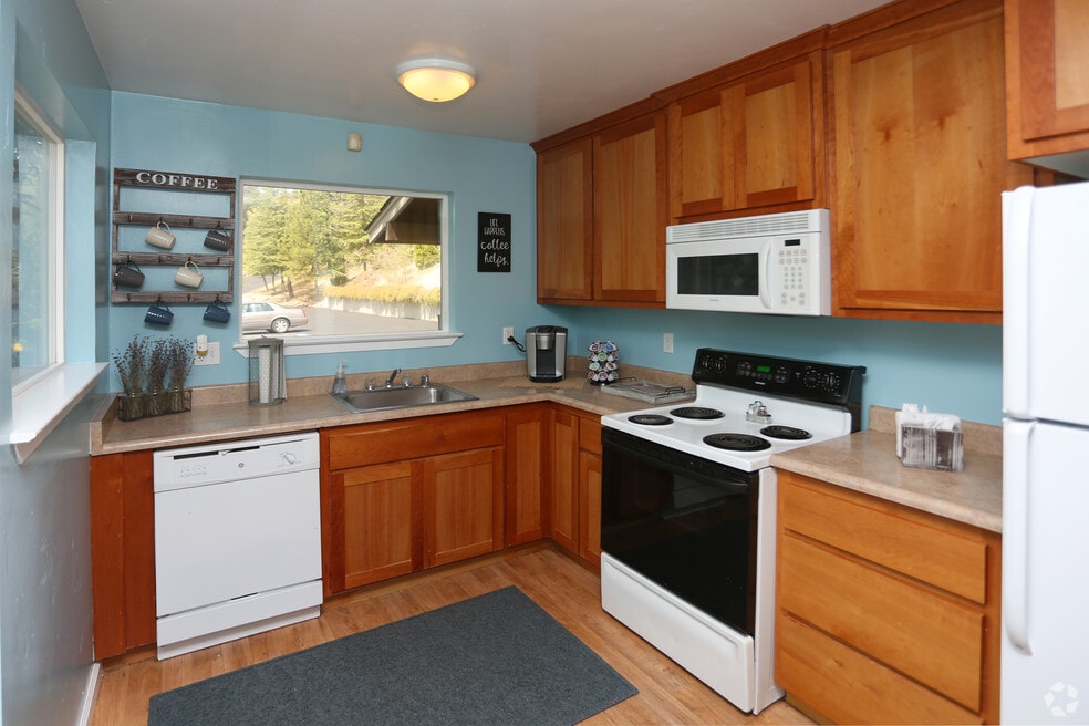 Berryhill, Grass Valley, CA 95945 - photo 7