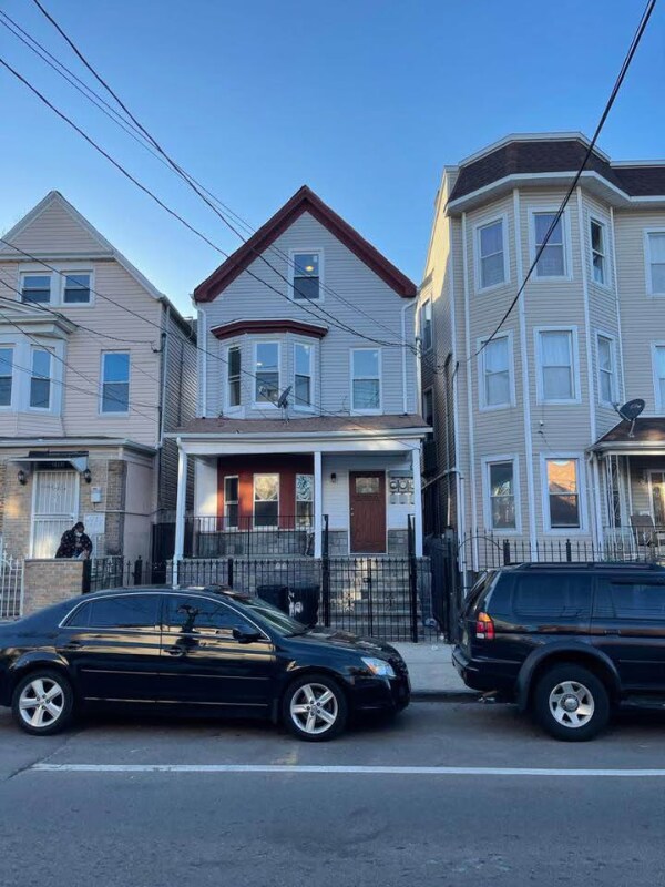 300 N 5th St Unit 1, Newark, NJ 07107