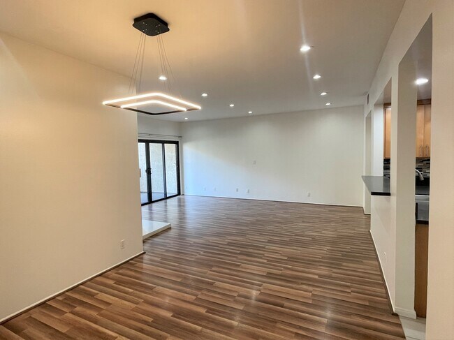 8180 Manitoba St unit 154, Playa Del Rey, CA 90293 - photo 4