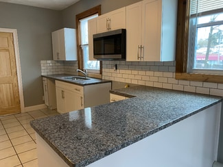 11 Roosevelt St Unit 1, North Providence, RI 02904