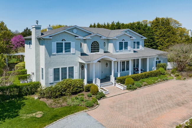 New traditional colonial style homes are fairly common in Southampton.