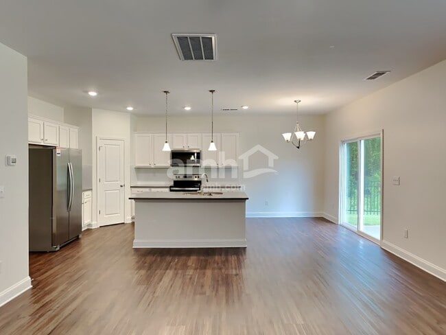 9118 Henley Ave, Reynoldsburg, OH 43068 - photo 4