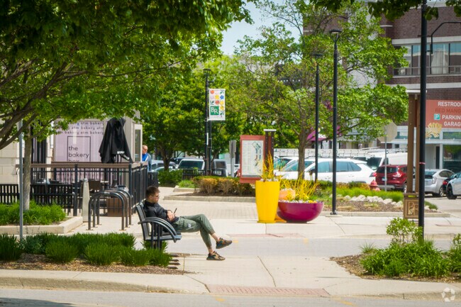 Take a break from retail and rest beneath a shady tree at the Burr Ridge shopping center.