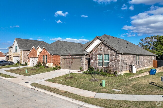 Travis Ranch has some stunning homes with well manicured lawns.