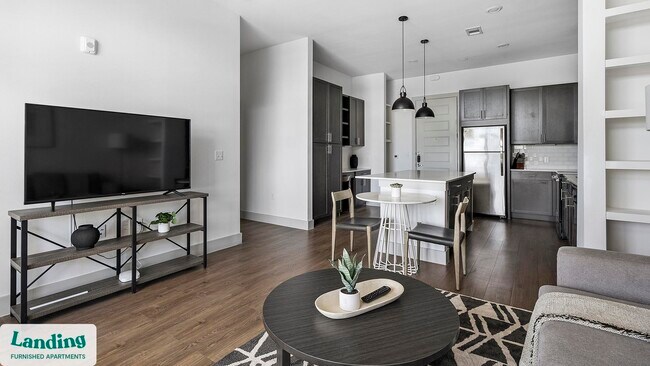 2511 Montopolis Dr unit 306, Austin, TX 78741 - photo 3