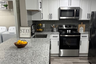 2408 Houma Blvd, Metairie, LA 70001