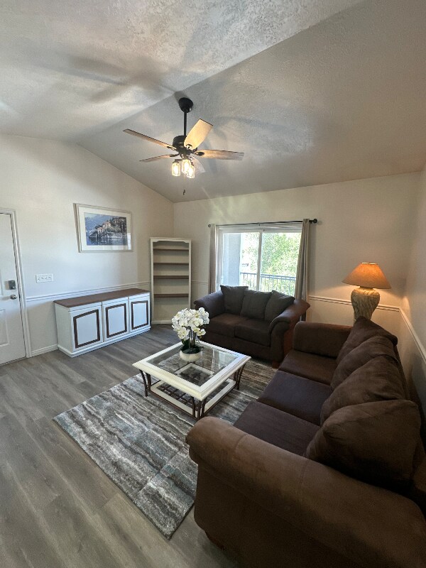 1490 S 430 W unit 1490, Orem, UT 84058 - photo 3