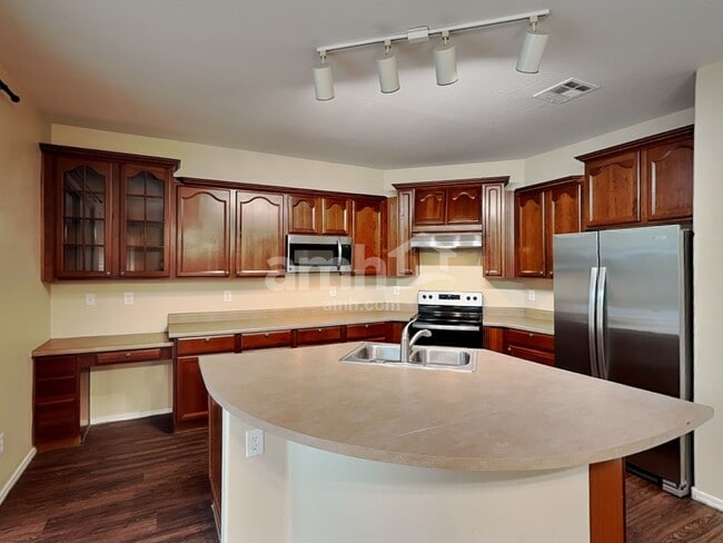 14954 W Charter Oak Rd, Surprise, AZ 85379 - photo 3