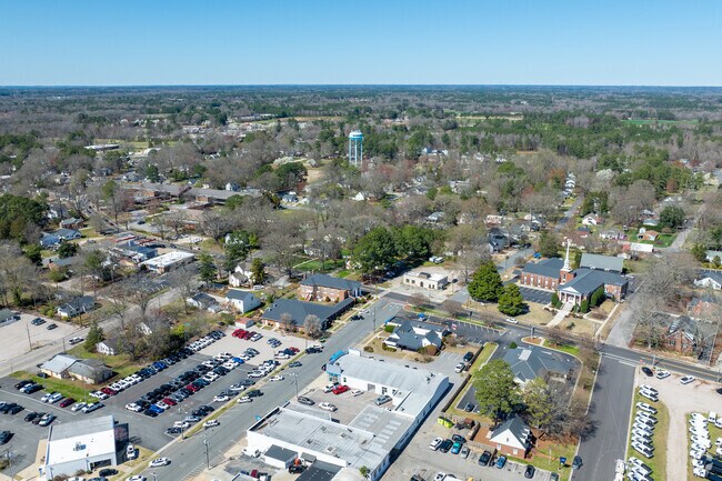 Just 20 minutes from Downtown Raleigh, Wendell is full of small town charm.